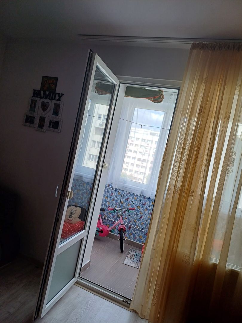 De vanzare apartament de 2 camere Titan -Scoala Mexic - Poză 7