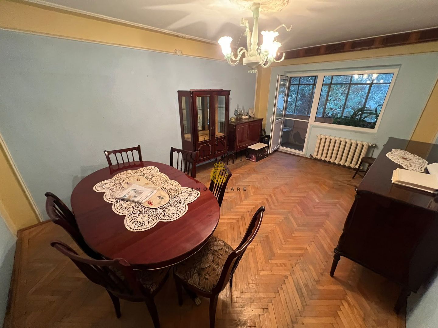 Apartament cu 3 camere | Etaj 3/3 | 80 mp | 2 Stejari | CEC - Poză 2