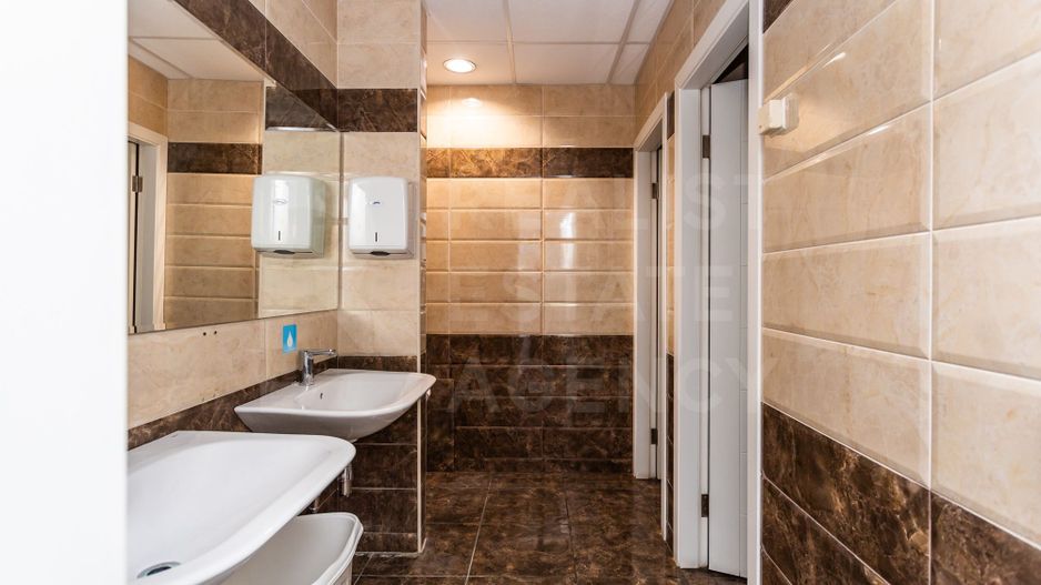 Vânzare, oficiu, 608.9 mp, str. Alba Iulia, Buiucani - Poză 24