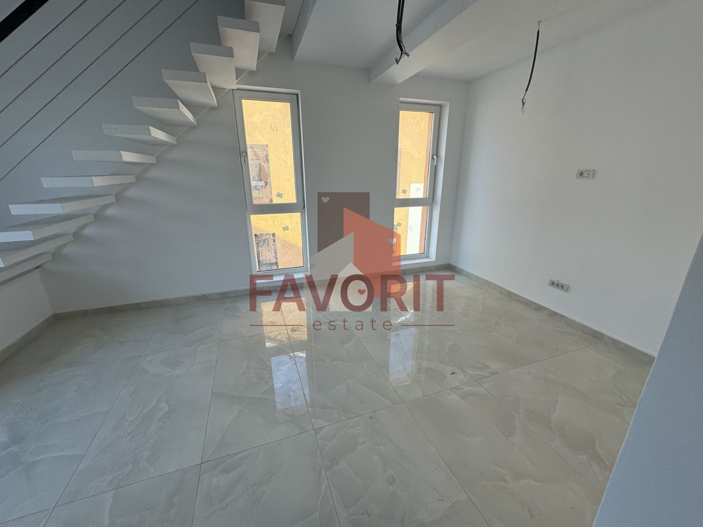 Apartament pe 2 nivele. Aproape de LIDL. Disponibil imediat - Poză 5