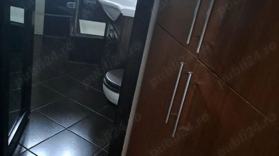Apartament 3 camere - zona Berceni - Poză 9