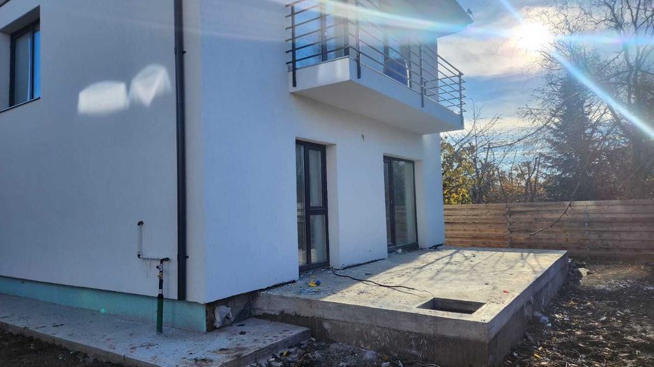 Casa noua 5 camere | De vanzare | Tunari - Poză 1