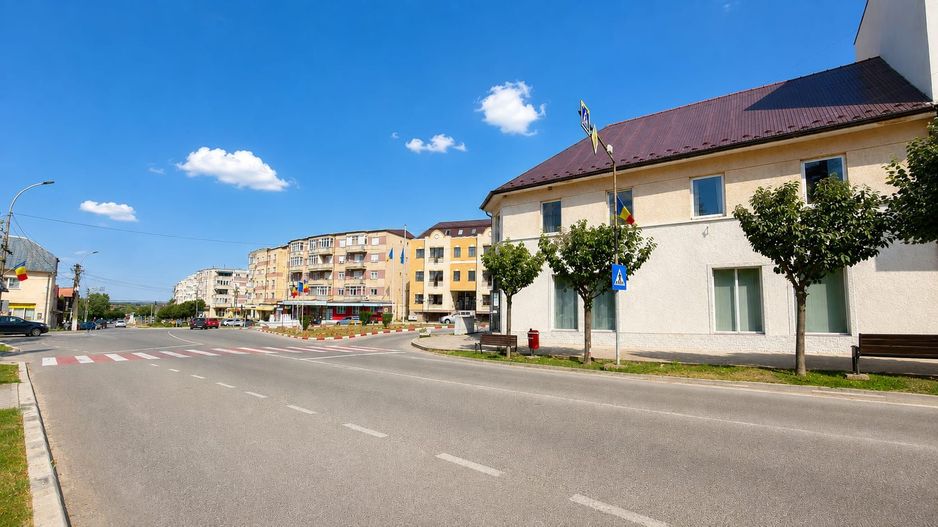 Inchiriere spațiu comercial 133 mp Ultracentral -Tășnad Jud. Satu Mare - Poză 15
