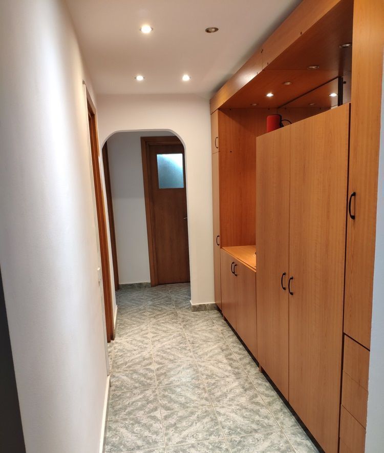 Apartament ultramodern 3 camere METROU GORJULUI - Poză 3