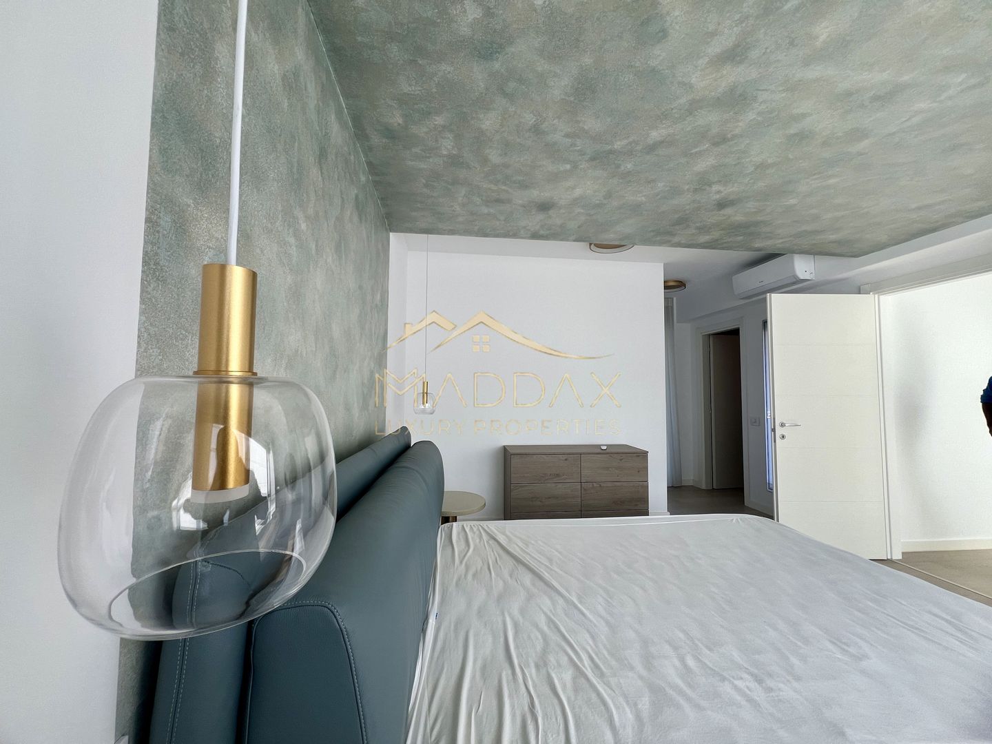 Vila LUX **5 camere**3 locuri parcare** Complex NOU//Sisesti - Poză 52