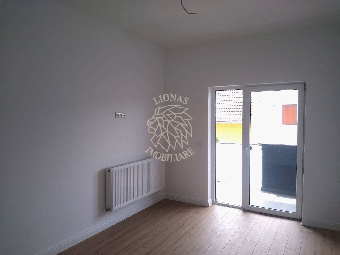 Apartament Nou 2 camere 58 mp-Ultrafinisat-etaj 2-Zona Sanovil - Poză 2