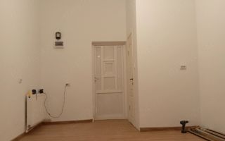 Spațiu comercial de închiriat în zona ultracentrală Tg. Cucu, Iași - Poză 2