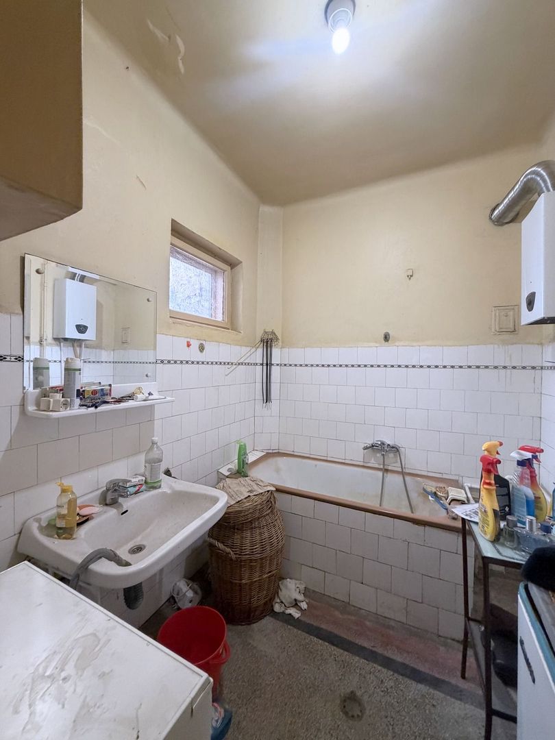 Apartament rar in vilă interbelică | pivniță și mansardă | acces separat - Poză 12