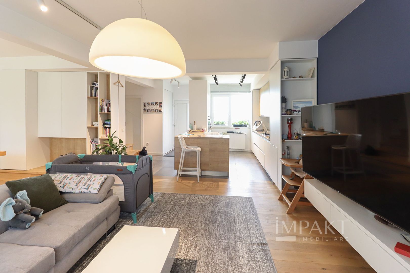 Casa cuplata minunata de vanzare, situata in cartier Voronet! - Poză 5