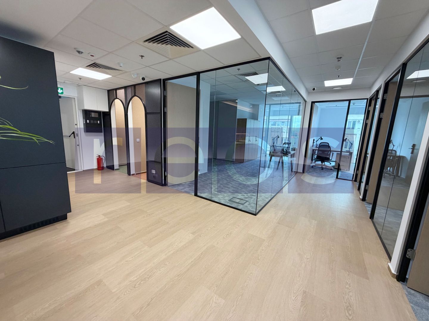 BIROURI SERVICED OFFICE | 499 € / WORKSTATION | ACCES 24/7 | ETAJ 3 SI 5 - Poză 4