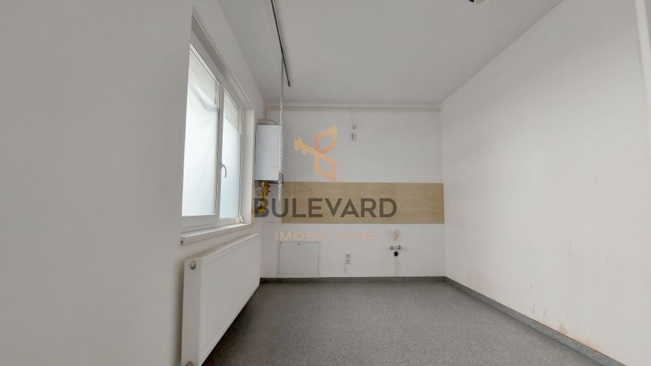 Apartament cu 3 camere+gradina de 58 mp, Sub-Cetate! - Poză 4