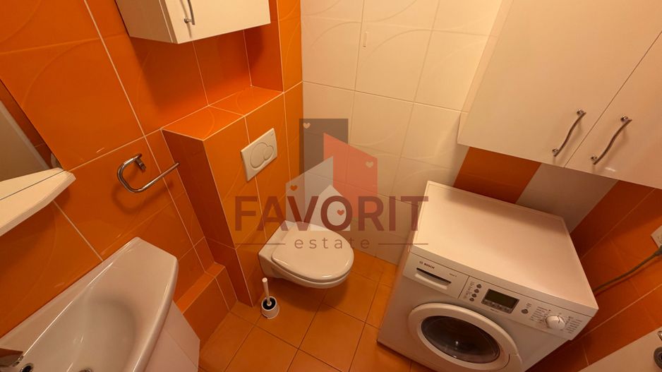 Etaj 2. Disponibil imediat. Garaj. Pozitie excelenta - Poză 23