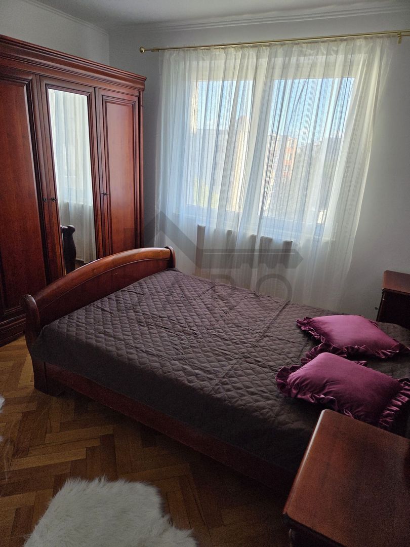 Închiriez apartament cu 3camere - Poză 7