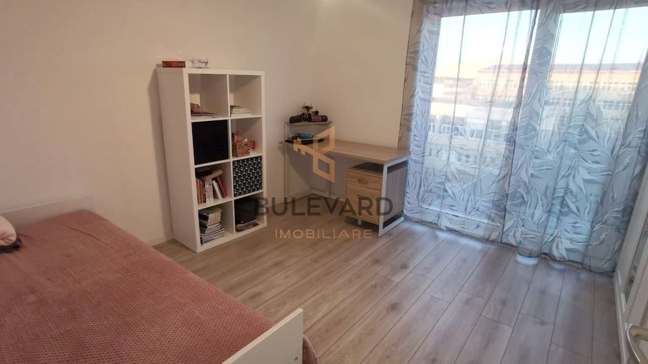 Apartament cu 3 camere decomandate in zona centrala! - Poză 4