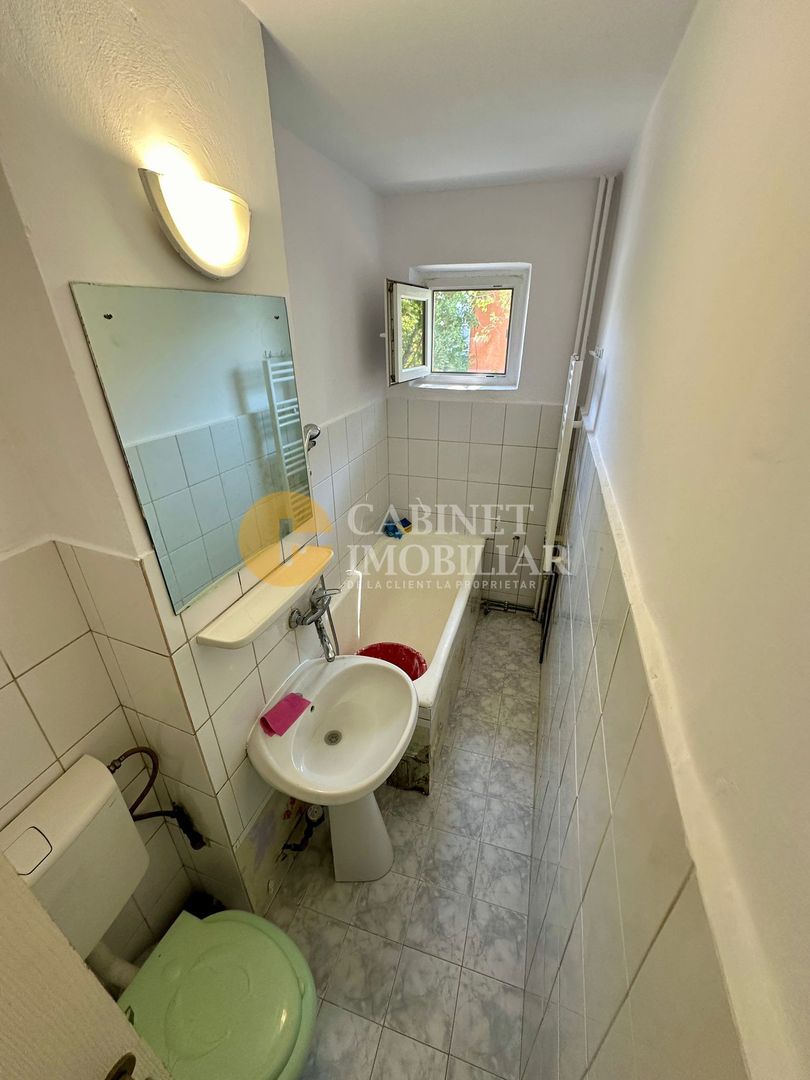 2 Camere - Etaj 1 - Zona Alexandru - Liceul Miron Costin - Poză 4