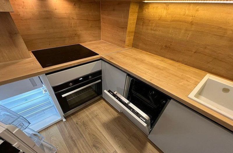 Garsonieră de închiriat, cu vedere panoramică spre Parcul Tractorul - Poză 14