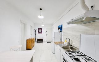 Garsoniera in Selimbar(str. Pictor Brana) - Poză 1