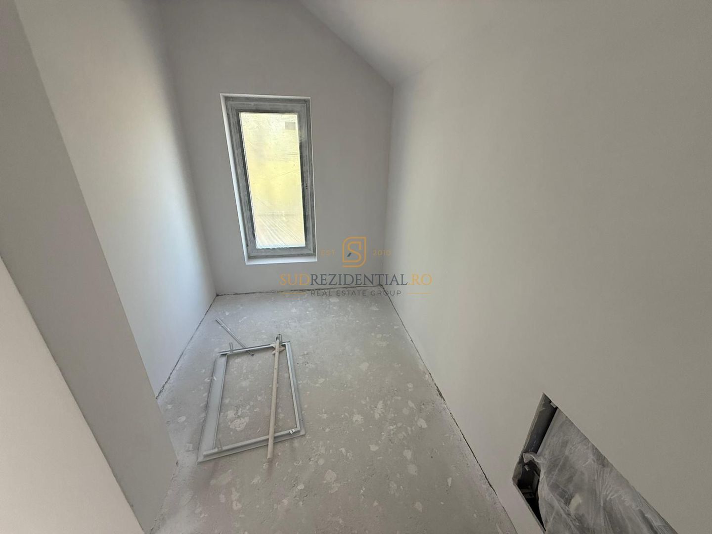 Vila individuala P+1+Pod, 3 camere, curte spatioasa - Comuna Berceni - Poză 11