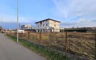 Pensiune cu 19 camere de vanzare, Maieri - Poză 1