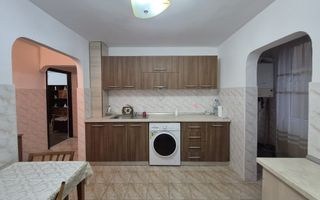 O % Comision | Apartament 2 camere | decomandat | etaj 1 - Poză 3