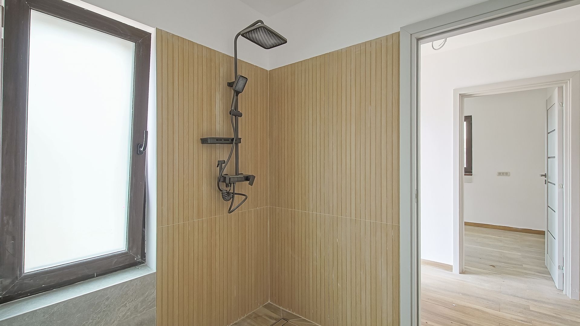 Duplex Modern, Curte Proprie | Green Haven Săcele - Comision 0% - Poză 23