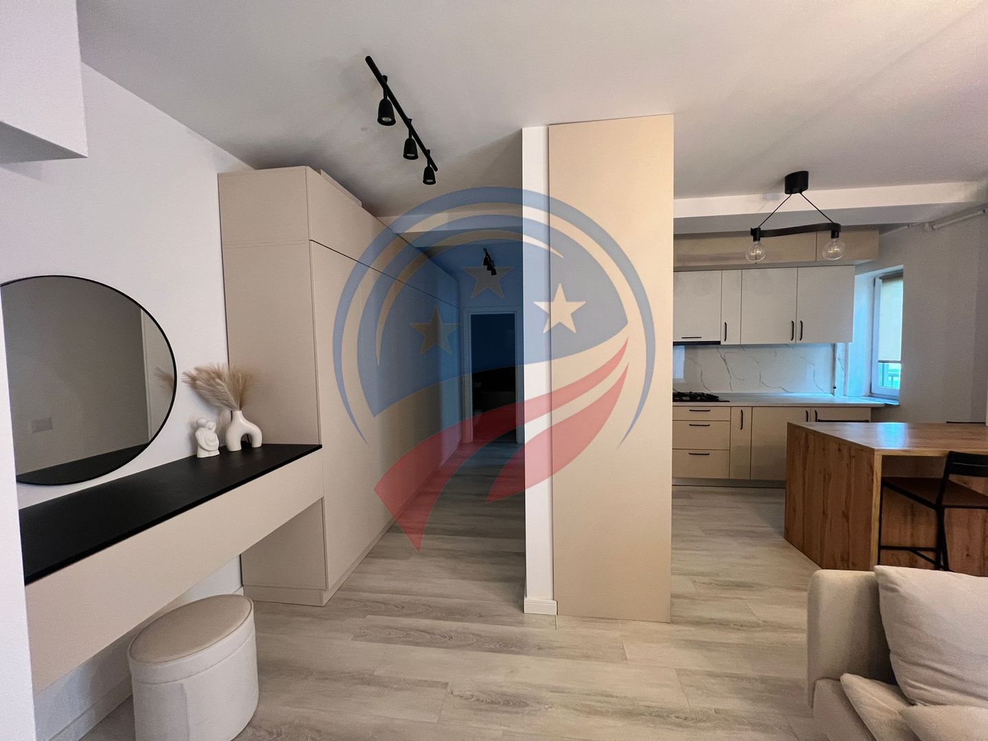 Apartament lux de inchiriat George Enescu - Poză 3