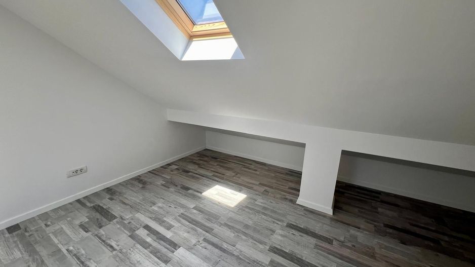 Vila 3 camere Cosmopolis - Poză 10