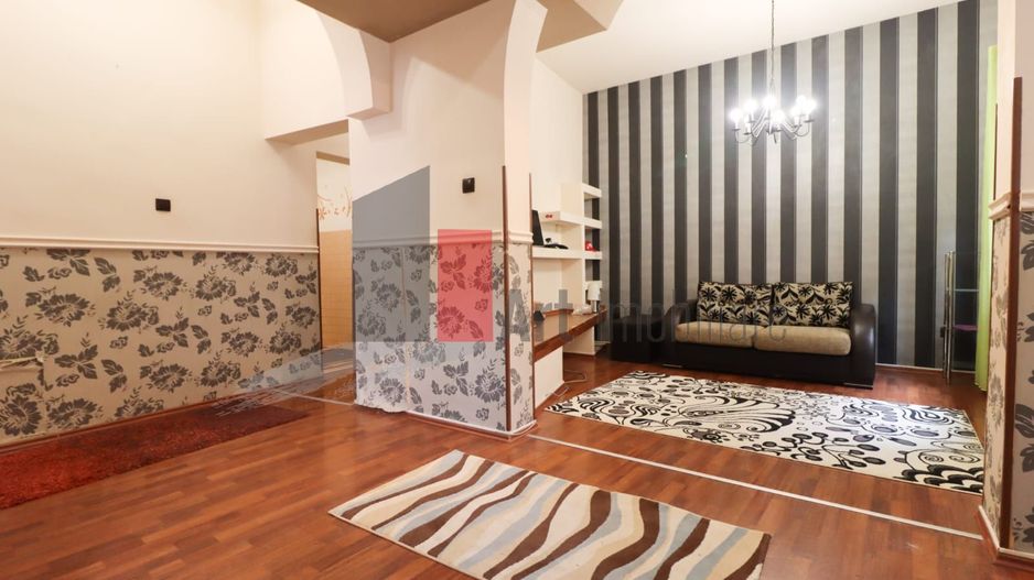 Vila "VARDA" , 200 MP utili, teren 160 mp - Poză 2