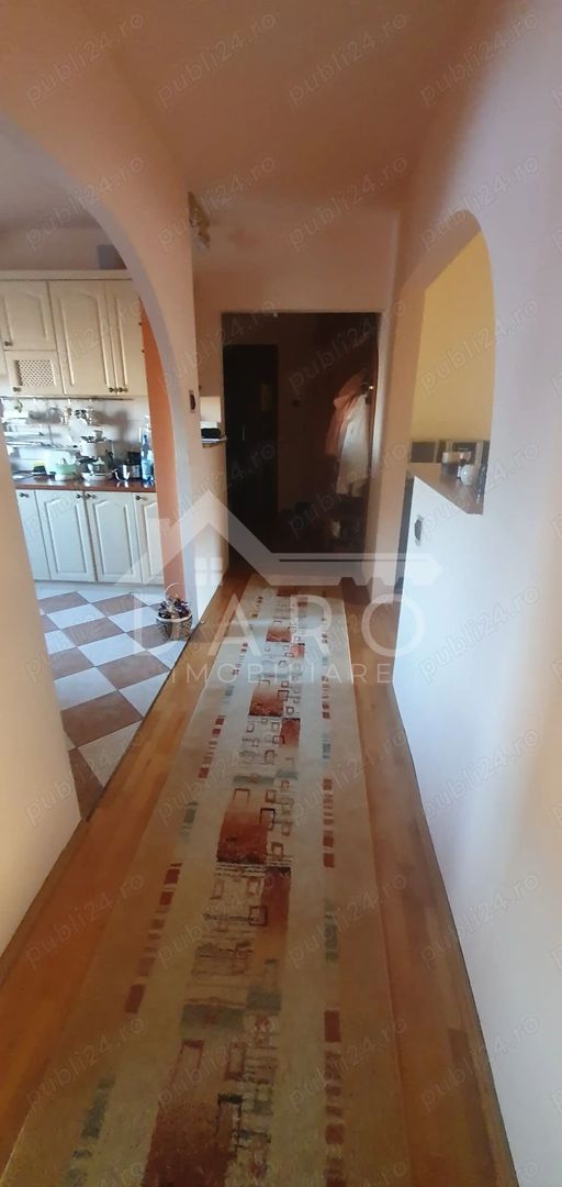 Vând apartament modern, intretinut - Poză 5