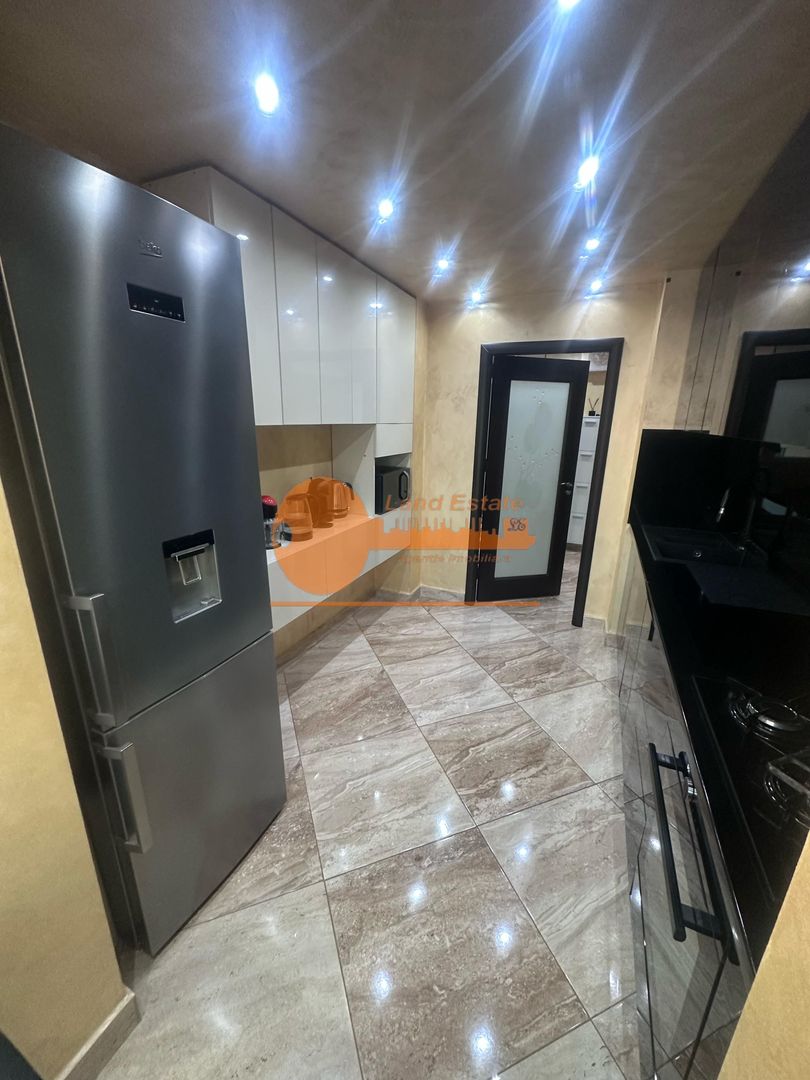 3 camere Dristor  ( 750 m metrou-Lux ) - Poză 7