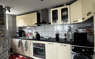 Casa de Vânzare cu lac - Poză 5