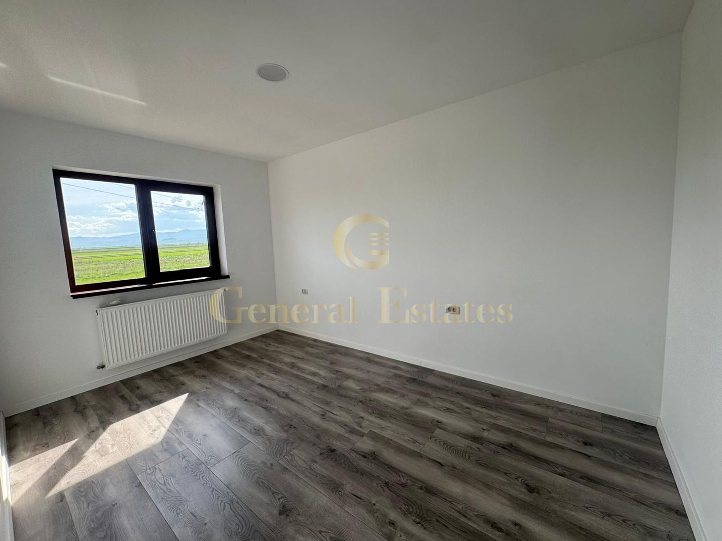 Chirie Casă tip duplex  4 camere - Poză 8