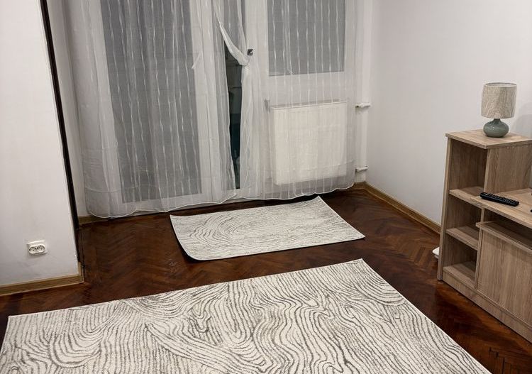 Garsonieră renovată în martie, lângă Plaza Mall - Poză 5