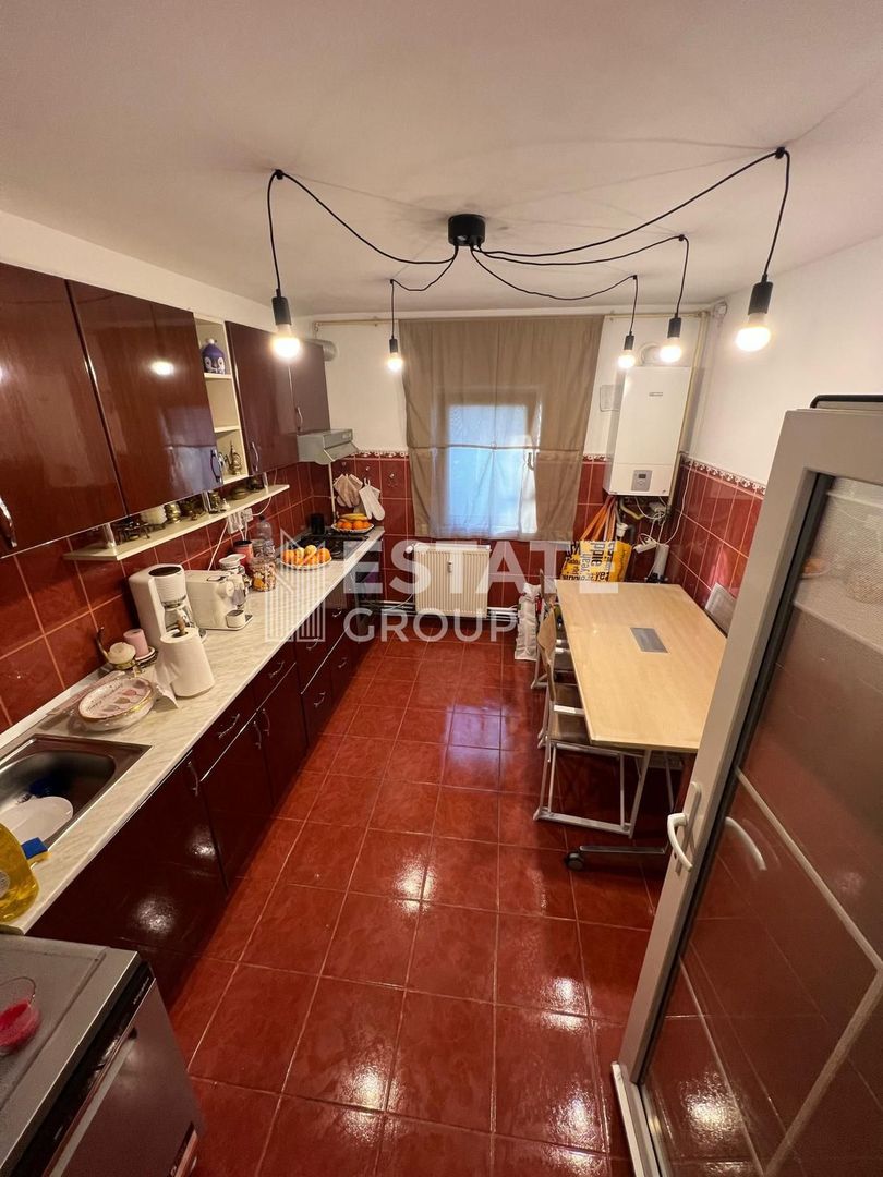 Apartament cu 3 camere in zona Mircea cel Batran - Poză 6