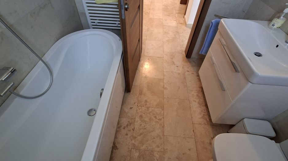 Apartament mobilat si utilat cu 2 locuri de parcare - Poză 18