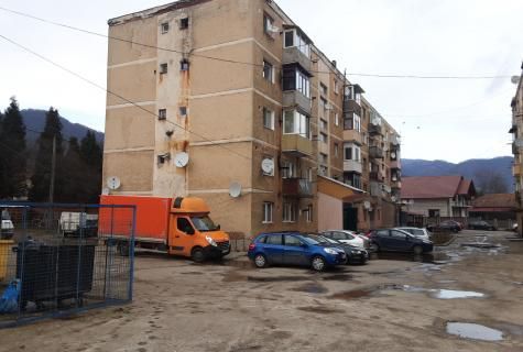 apartament 2 camere Certeju de Sus judet Hunedoara - Poză 2