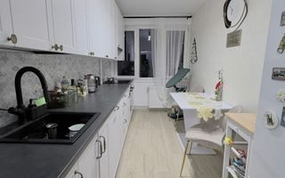 Apartament 2 camere,50mp+balcon,mobilat si utilat,lift nou - Poză 4