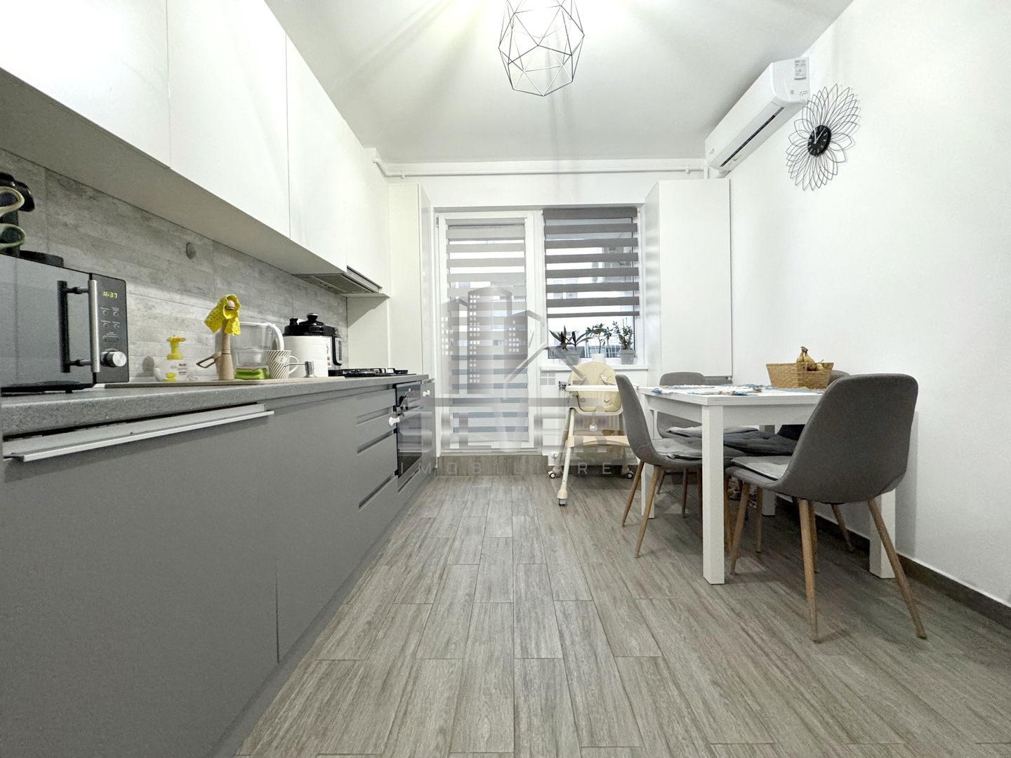 Apartament cu 2 camere dec./55mp/parcare subterana/zona repr.Bmw. - Poză 5