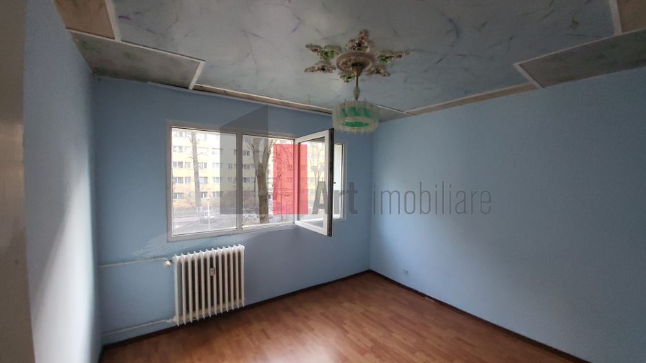 Apartament 4 camere Titan I O R - Poză 1