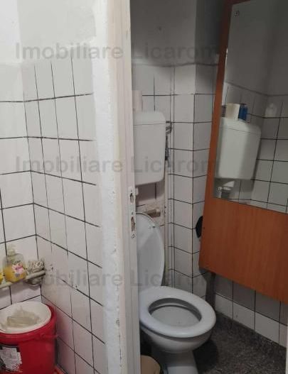 Spatiu comercial Piata Astra intrare din Uranus, VAD COMERCIAL - Poză 1