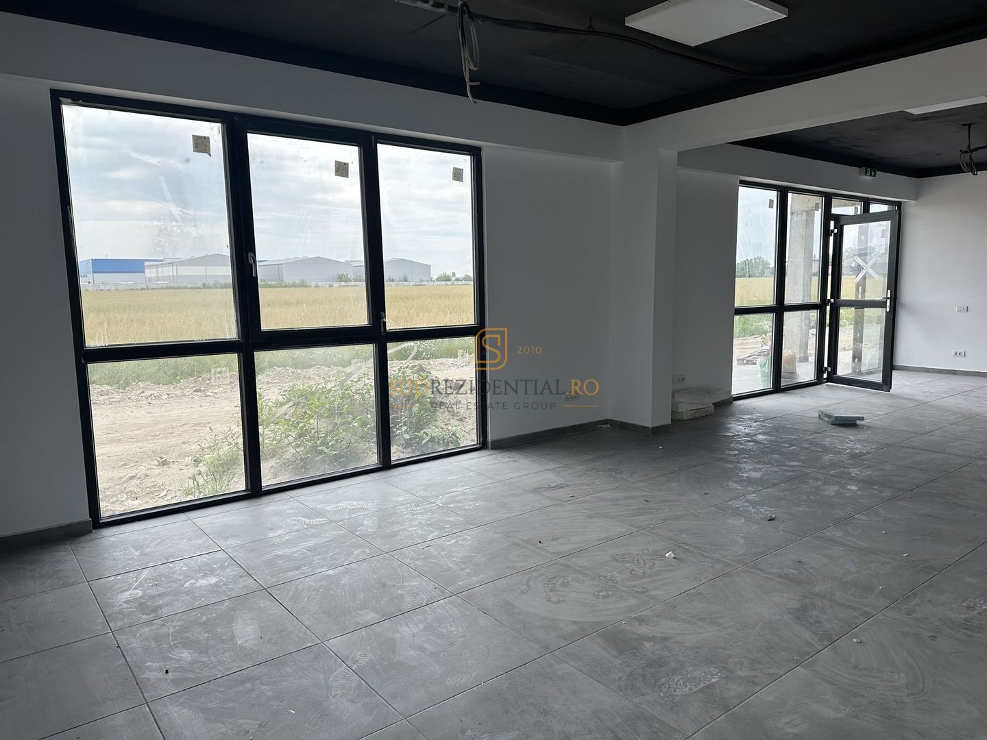 Spațiu industrial 819 mp | Showroom | Birouri DN4 Sos. Oltenitei - Poză 16