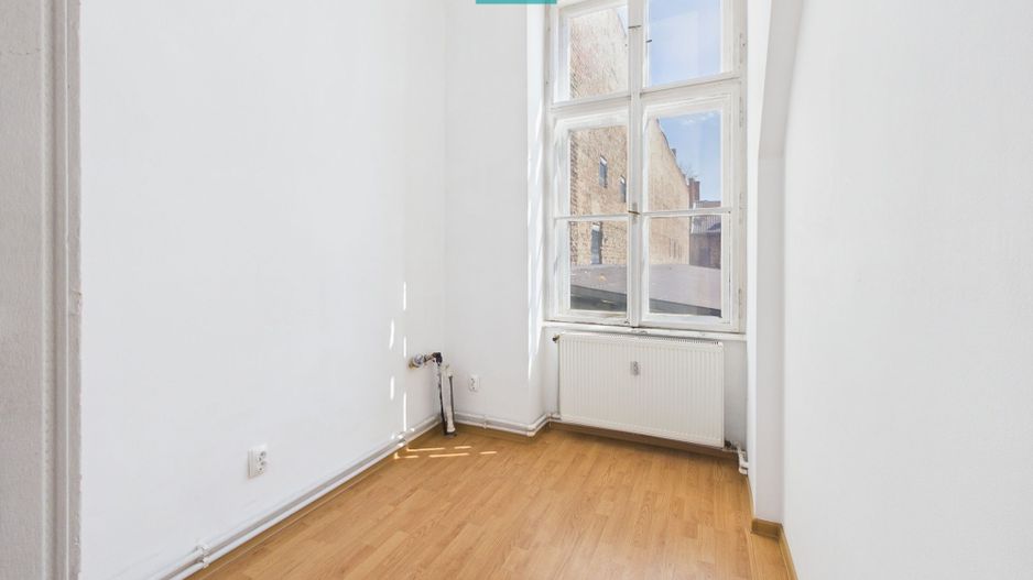 Apartament luminos cu 3 camere ultracentral - Arad - Poză 13