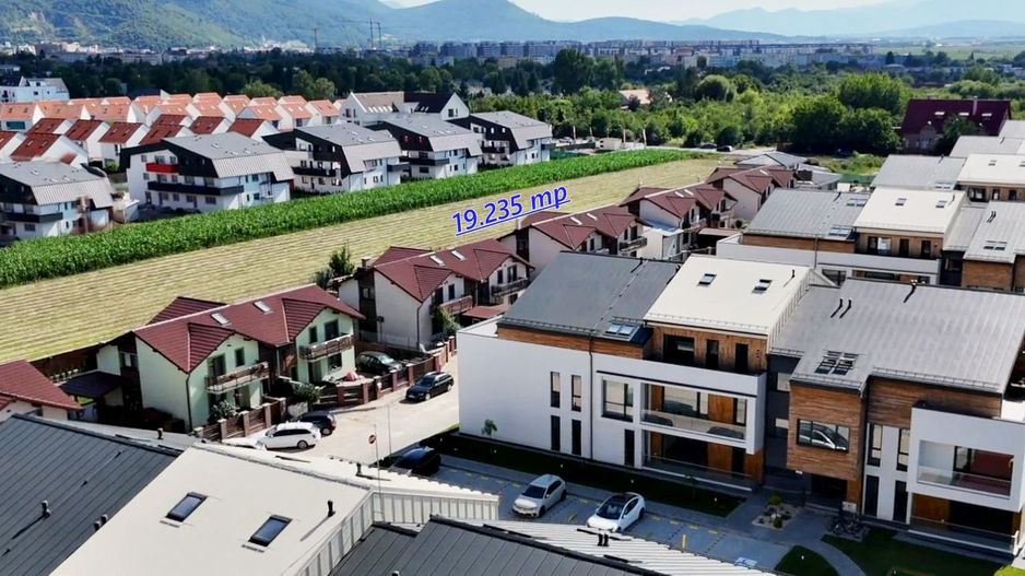 Oportunitate pentru dezvoltare imobiliara teren 19235mp in Brasov - Poză 1