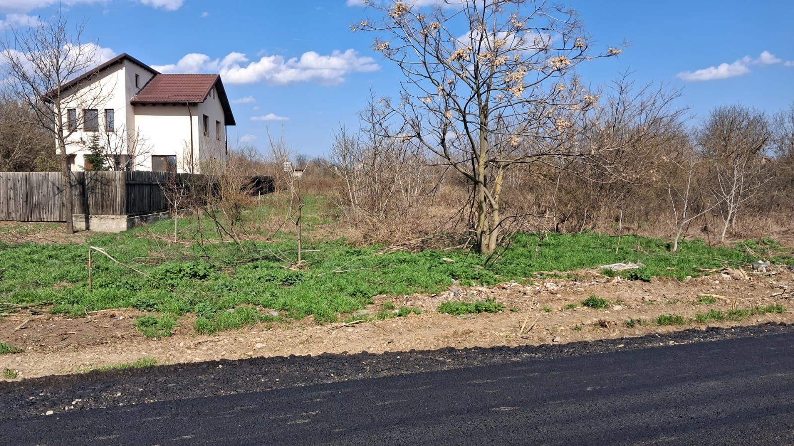 Teren intravilan de vânzare Mihăilești 3560 mp - Poză 1