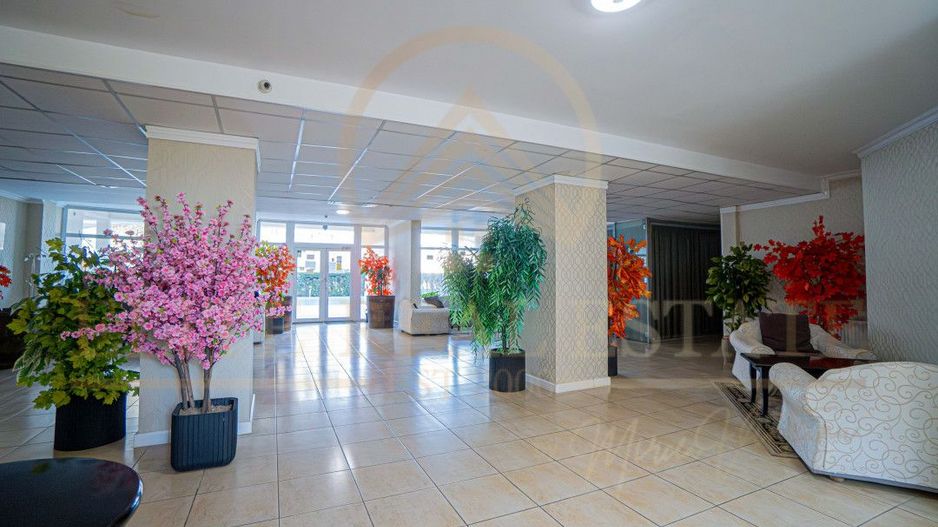 Apartament 2 camere – Mamaia, zona de intrare – Piscină - Poză 30