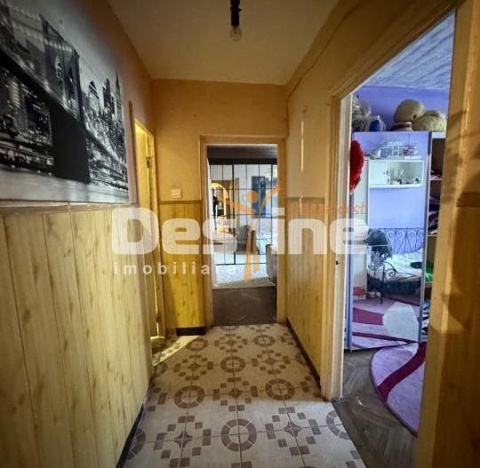 Apartament 3 camere et 1 Ultracentral Simeria - Poză 7