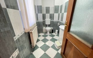 Casa spatioasa cu spatiu de relaxare-zona Blascovici - Poză 11