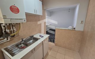 CENTRU- Casa de inchiriat pentru birouri. - Poză 19