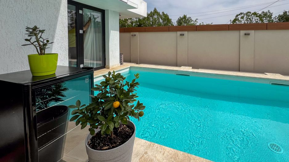 NEW VILLA TO RENT  |  Vila premium cu piscina și jacuzzi încălzite - Poză 52