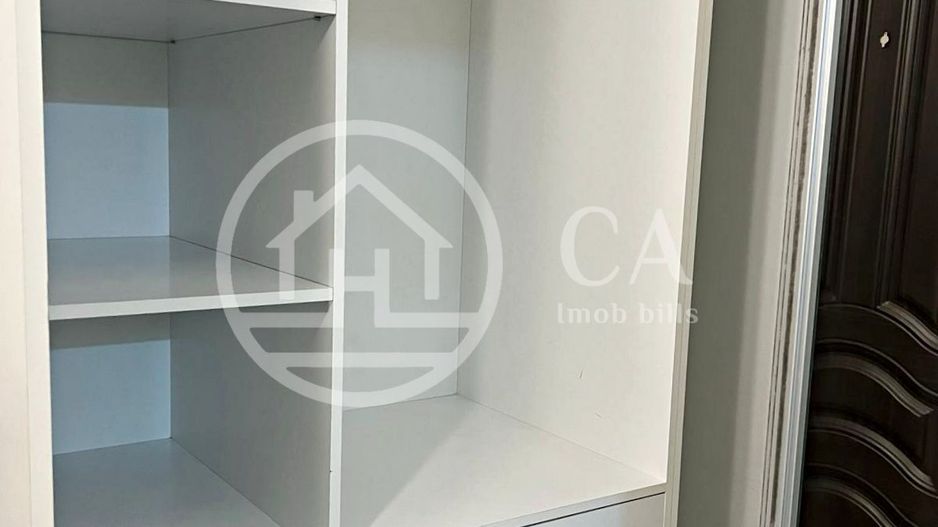 Garsoniera de vanzare zona Autogara Velenta - Poză 5